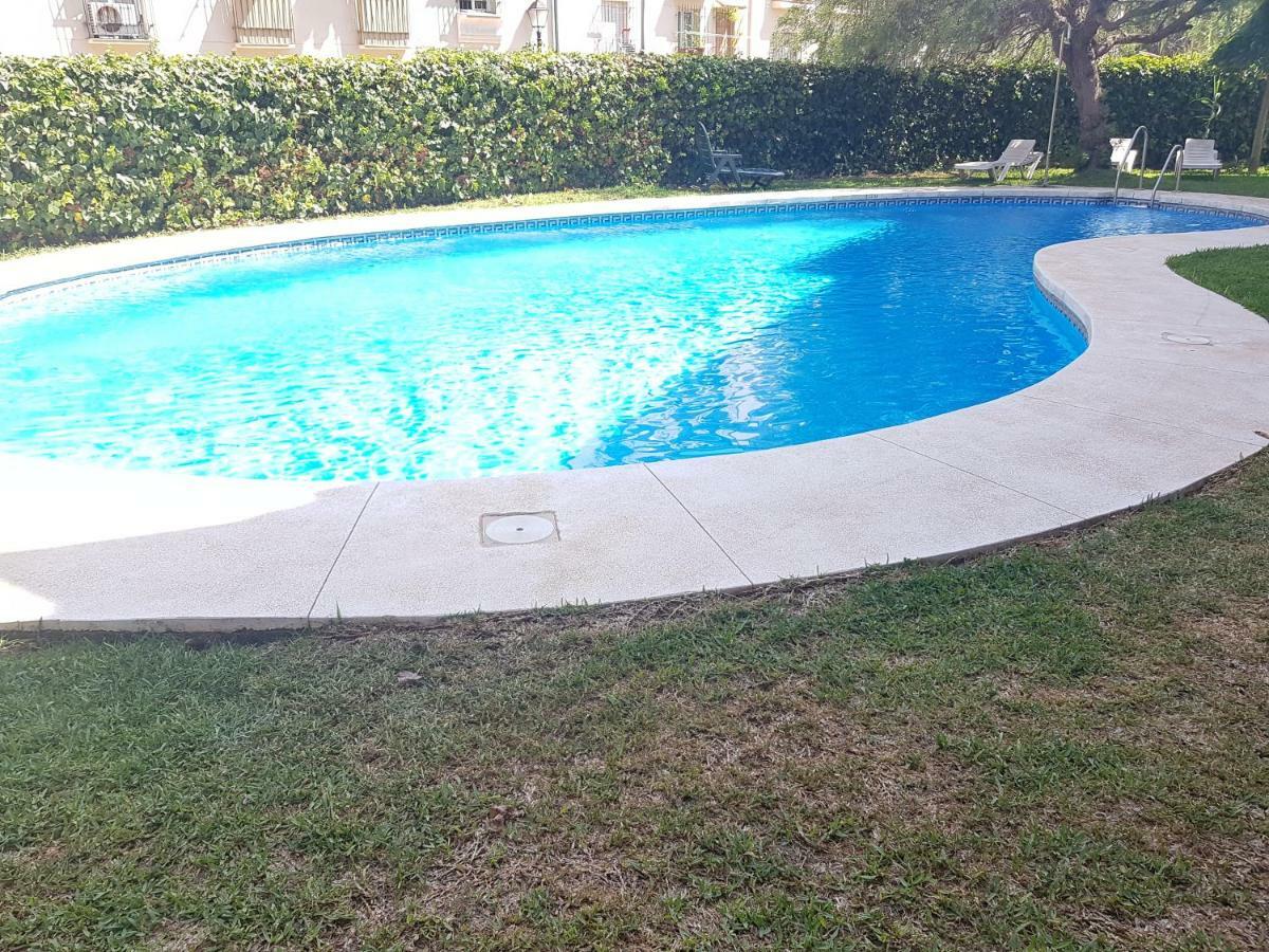 Pacos * Fuengirola